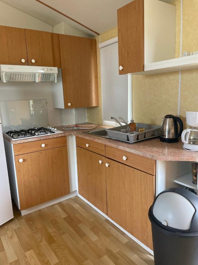 Mobil-Home Au Bord De L'Eau Feins Eksteriør billede